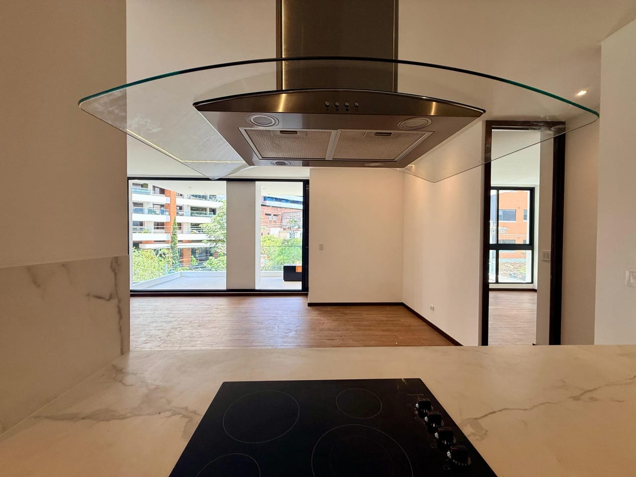 Alquilo apartamento en edificio Tero zona 14 — Apartamento en Alquiler en Zona 14, Guatemala, Ciudad — foto 10 de 17
