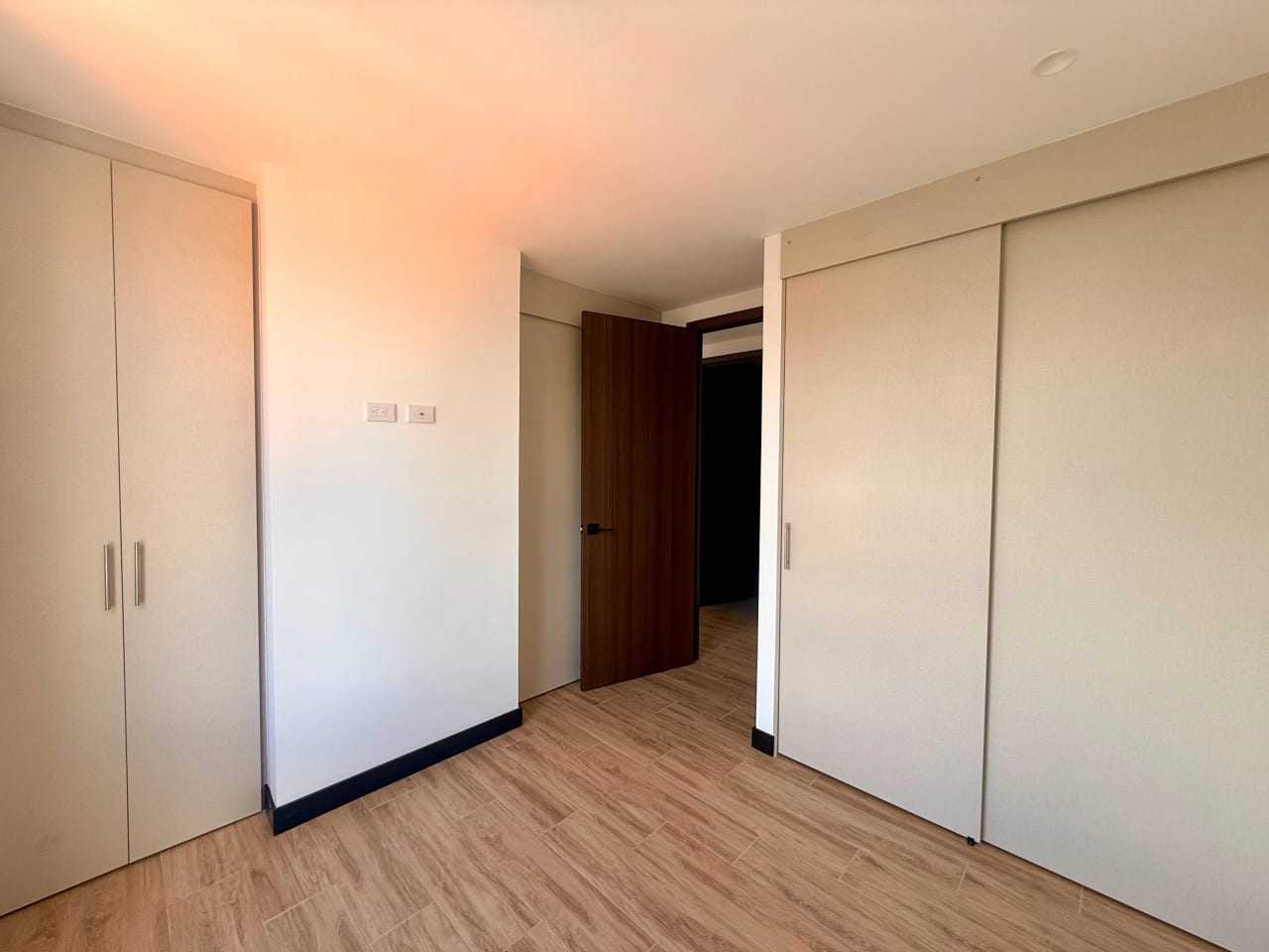 Vendo apartamento en Abitare Americas zona 13 — Apartamento en Venta en Zona 13, Guatemala, Ciudad — foto 3 de 17