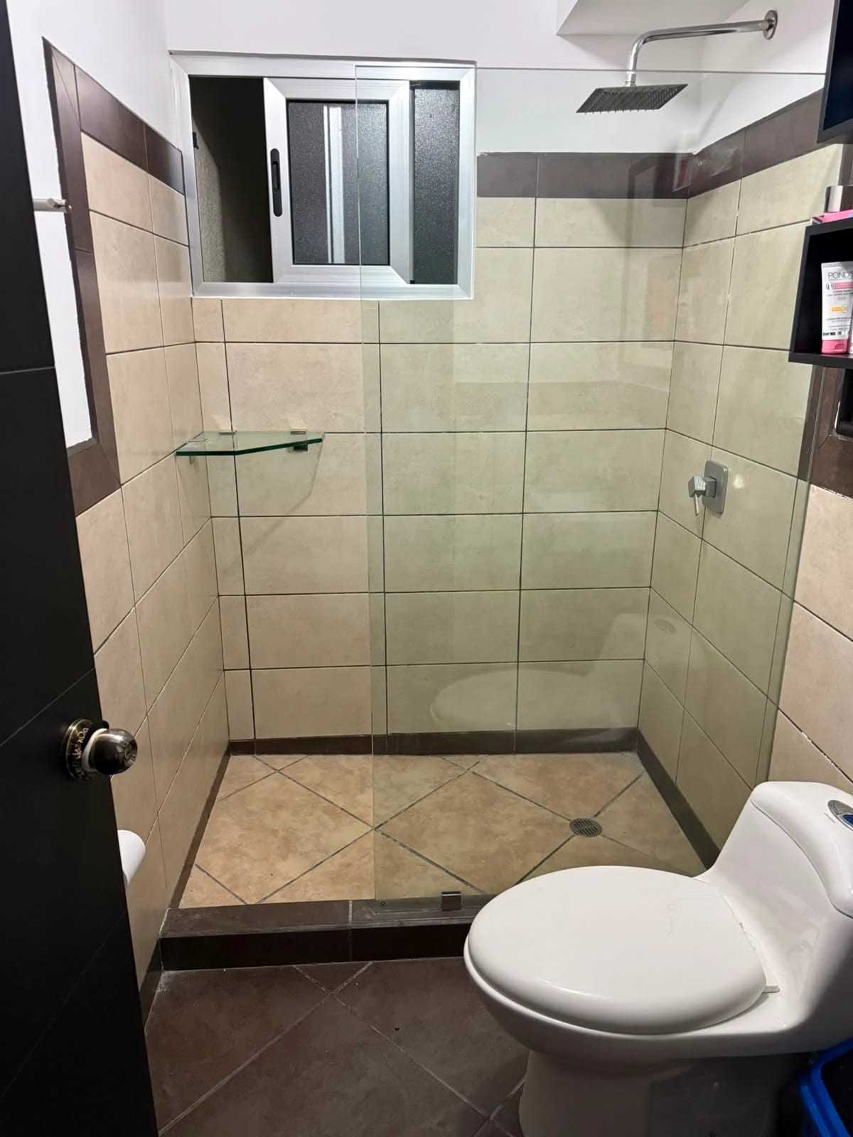 Alquilo apartamento en Bosques de Euskadi zona 16 — Apartamento en Alquiler en Zona 16, Guatemala, Ciudad — foto 7 de 15