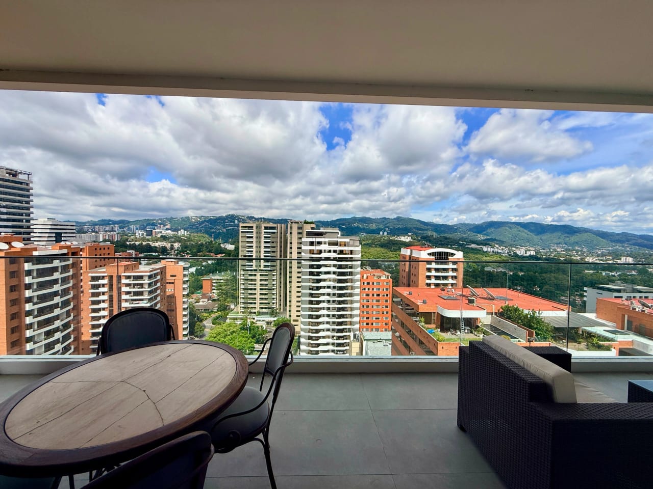 Vendo apartamento en edifcio Echo zona 14 — Apartamento en Venta en Zona 14, Guatemala, Ciudad — foto 7 de 17