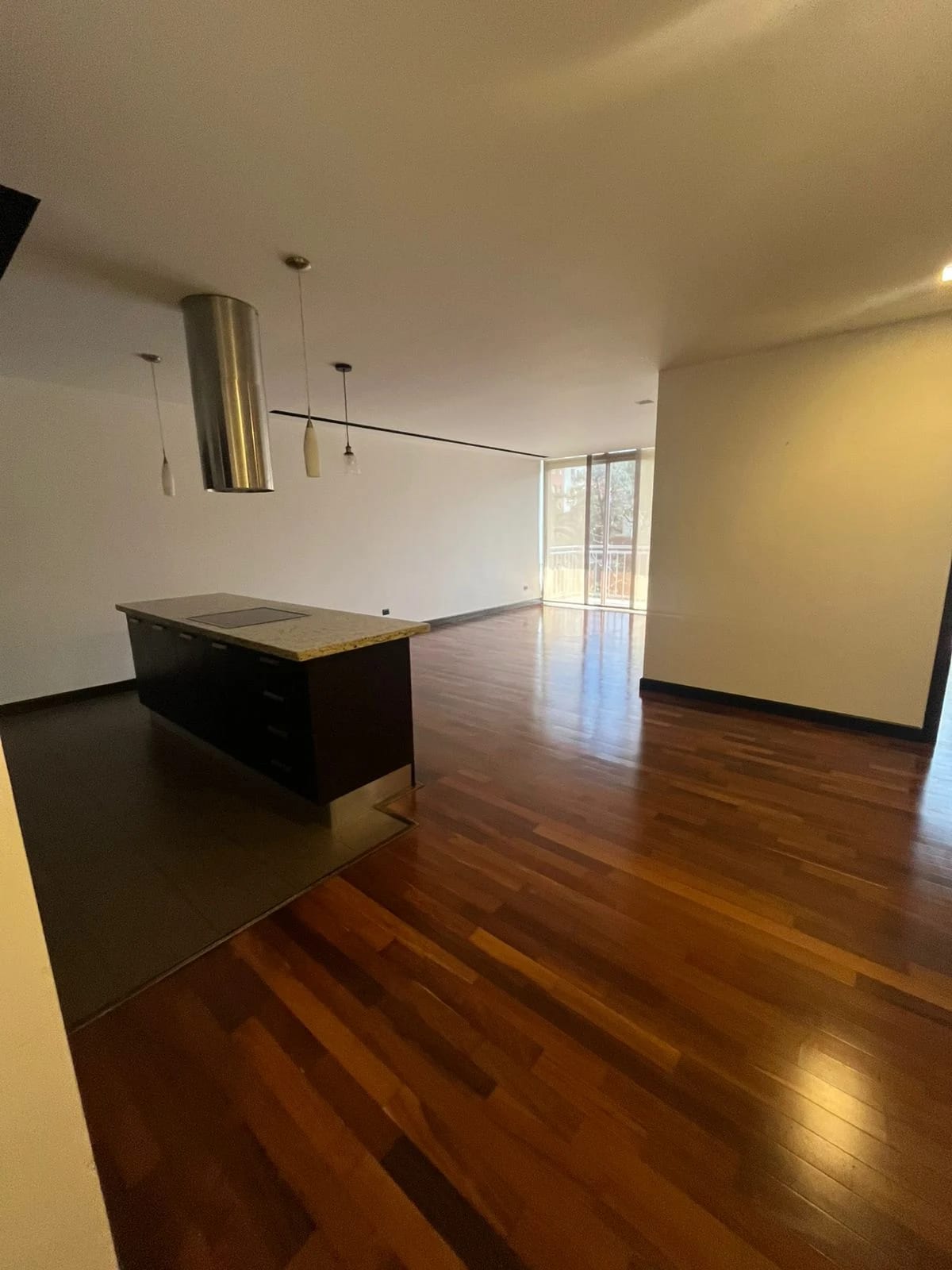 Apartamento en alquiler en Midori zona 15 — Apartamento en Alquiler en Zona 15, Guatemala, Ciudad — foto 2 de 10