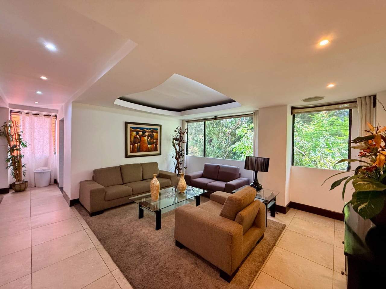 Apartamento en venta en Moradas del Acueducto zona 10 — Apartamento en Venta en Zona 10, Guatemala, Ciudad — foto 1 de 17