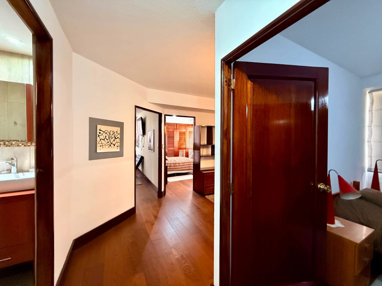 Apartamento en venta en Moradas del Acueducto zona 10 — Apartamento en Venta en Zona 10, Guatemala, Ciudad — foto 13 de 17