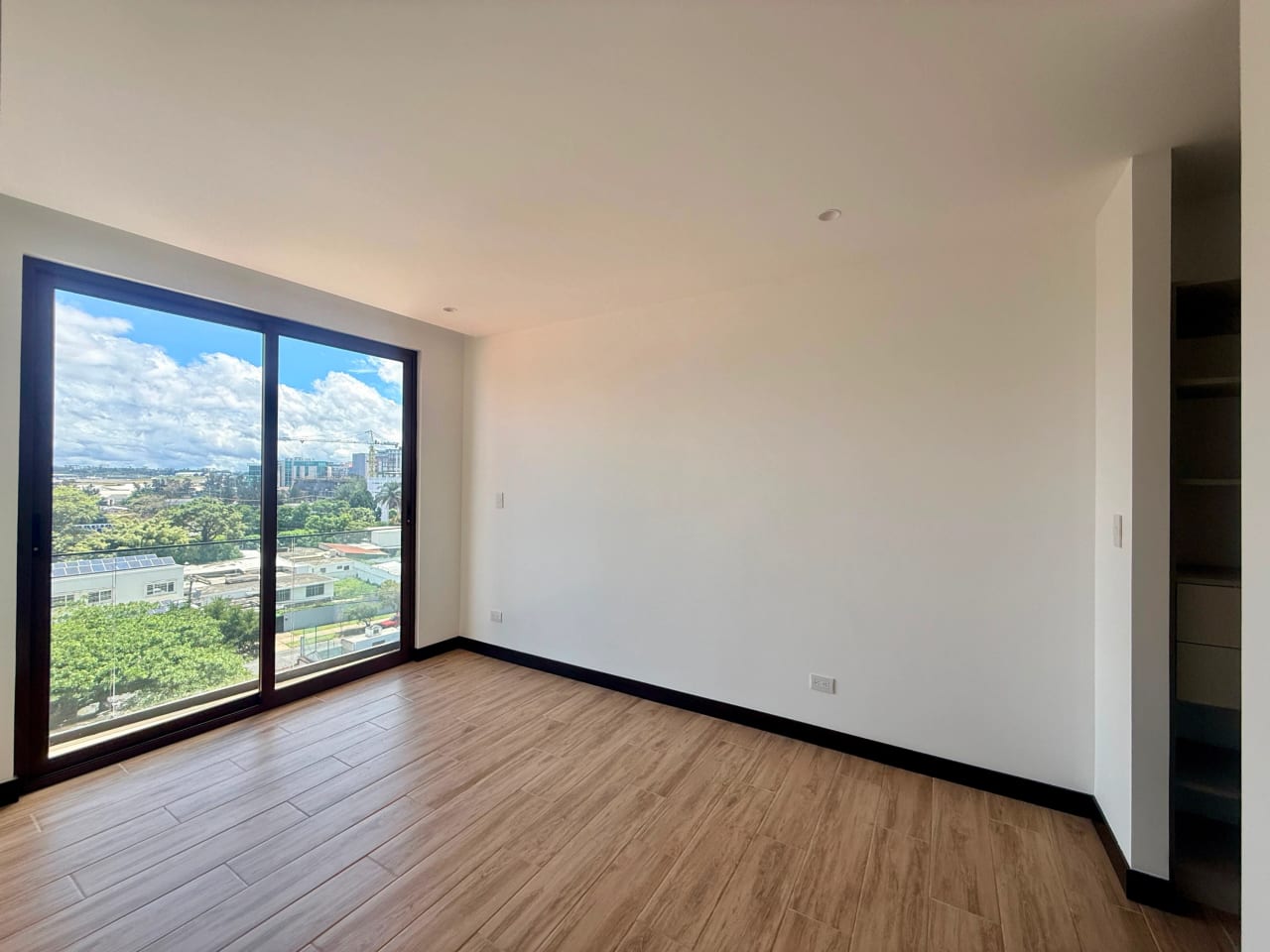 Apartamento en alquler en Abitare americas zona 13 — Apartamento en Alquiler en Zona 13, Guatemala, Ciudad — foto 17 de 17