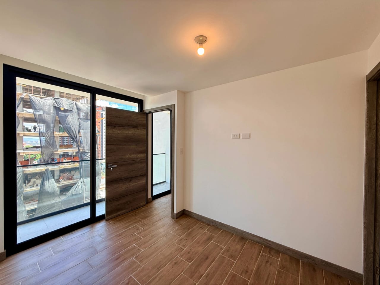 Apartamento en alquiler en edificio Kiintea zona 15 — Apartamento en Alquiler en Zona 15, Guatemala, Ciudad — foto 8 de 16