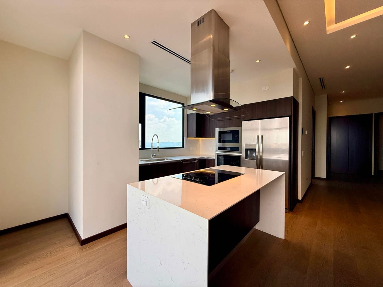 Apartamento en venta edifcio Santa Sofia 7ma zona 10 — Apartamento en Venta en Zona 10, Guatemala, Ciudad — foto 16 de 17