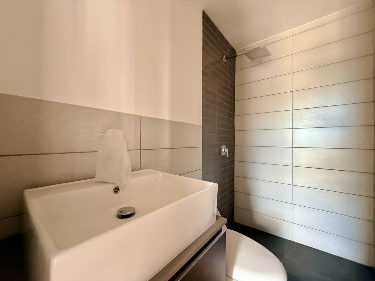 Apartamento en venta edificio Kiintea zona 15 — Apartamento en Venta en Zona 15, Guatemala, Ciudad — foto 14 de 17