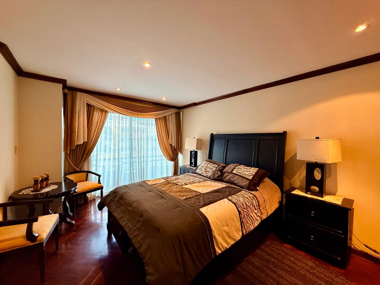 Apartamento amueblado en alquiler edifcio L'excellence zona 14 — Apartamento en Alquiler en Zona 14, Guatemala, Ciudad — foto 17 de 17