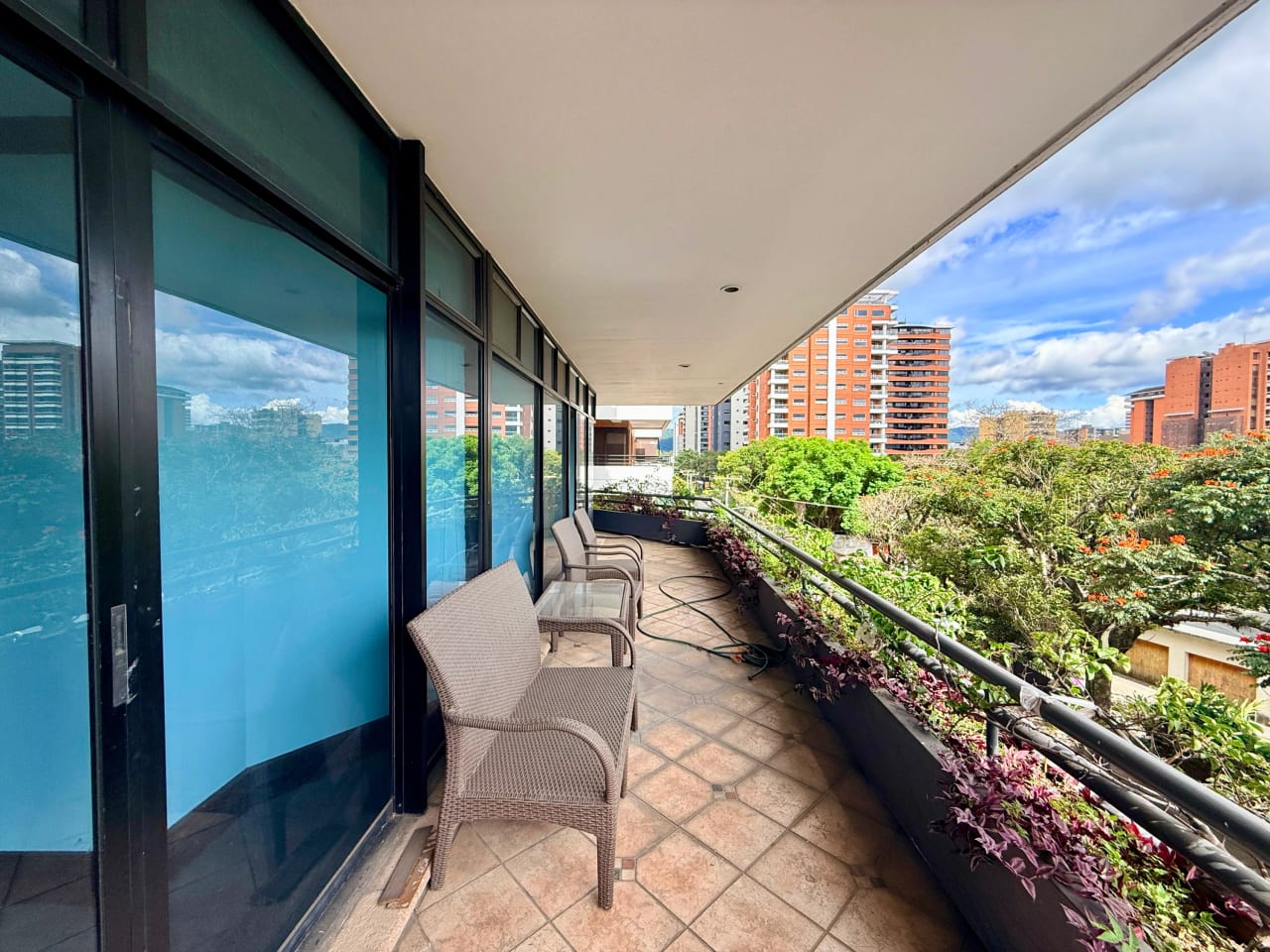 Apartamento en venta edifcio L'excellence zona 14 — Apartamento en Venta en Zona 14, Guatemala, Ciudad — foto 6 de 17
