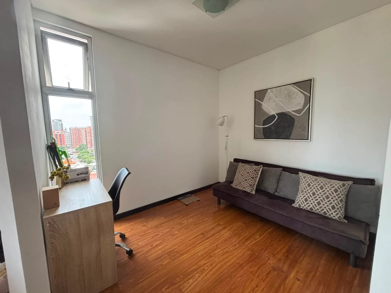 Apartamento amueblado en alquiler en Torre 14 zona 14 — Apartamento en Alquiler en Zona 14, Guatemala, Ciudad — foto 4 de 8