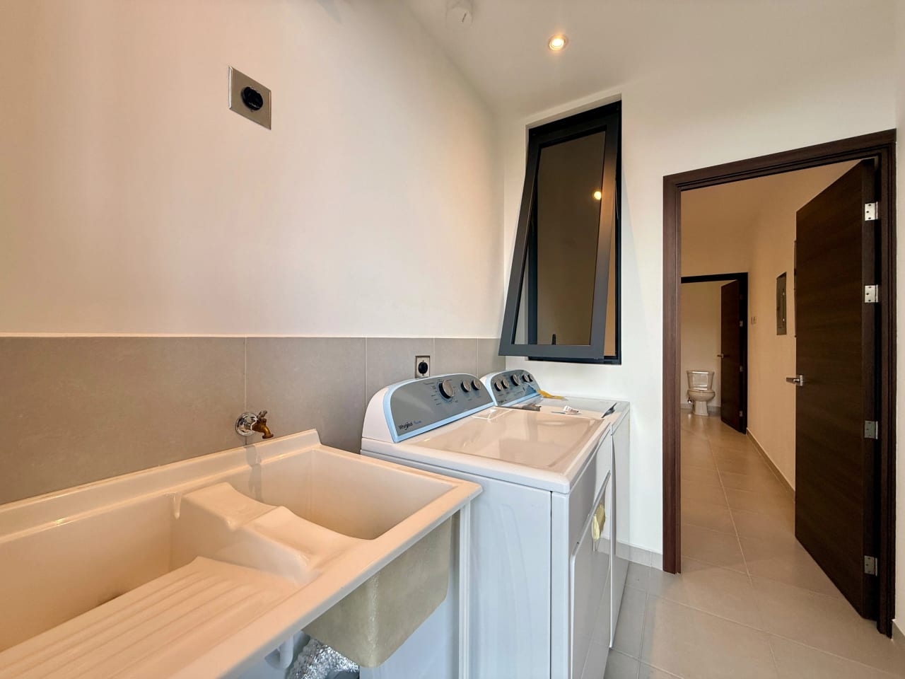 Apartamento en alquiler en Verdino zona 15 — Apartamento en Alquiler en Zona 15, Guatemala, Ciudad — foto 10 de 10