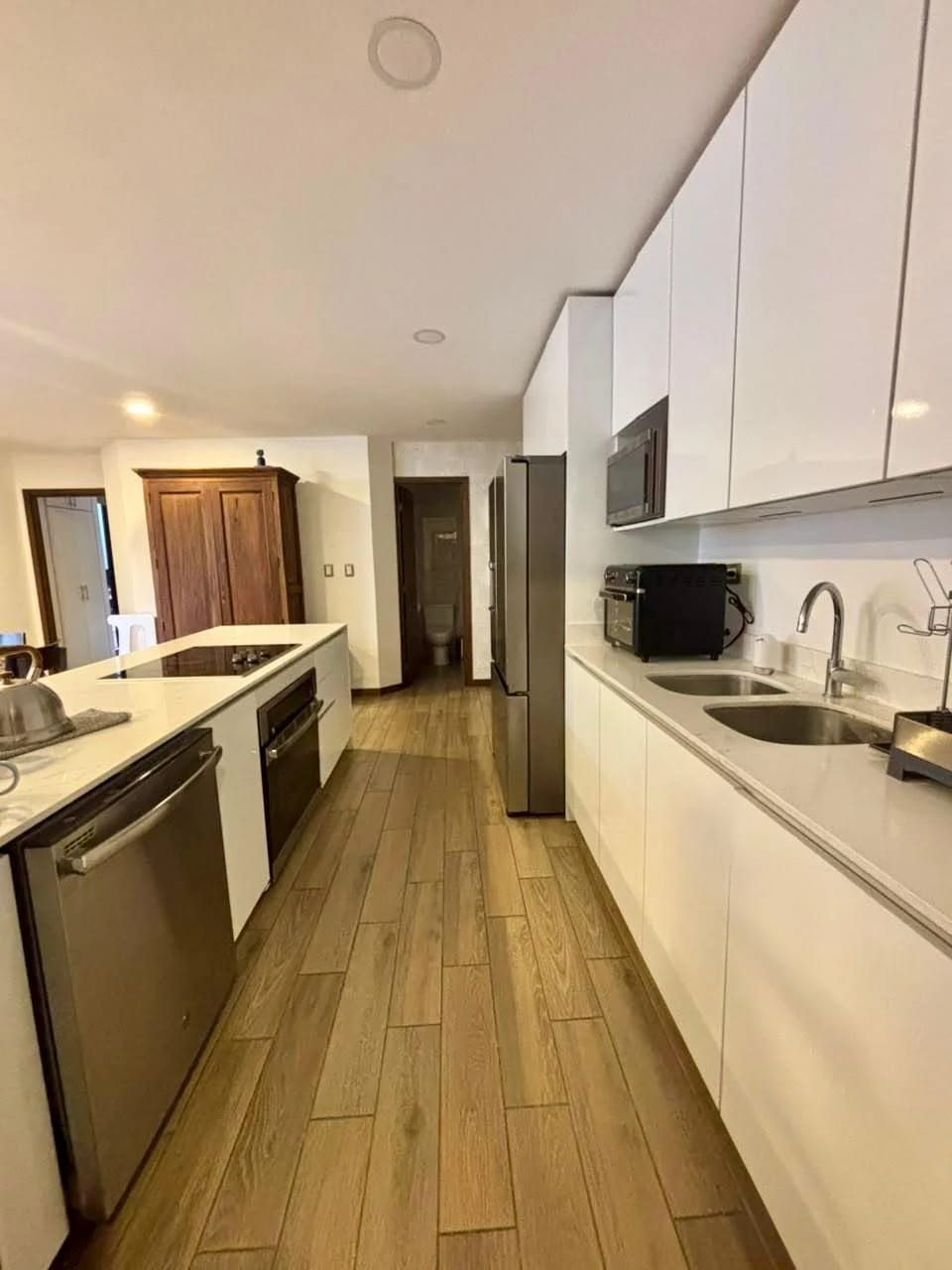 Apartamento con jardin en venta en edificio Dual zona 15 — Apartamento en Venta en Zona 15, Guatemala, Ciudad — foto 9 de 17