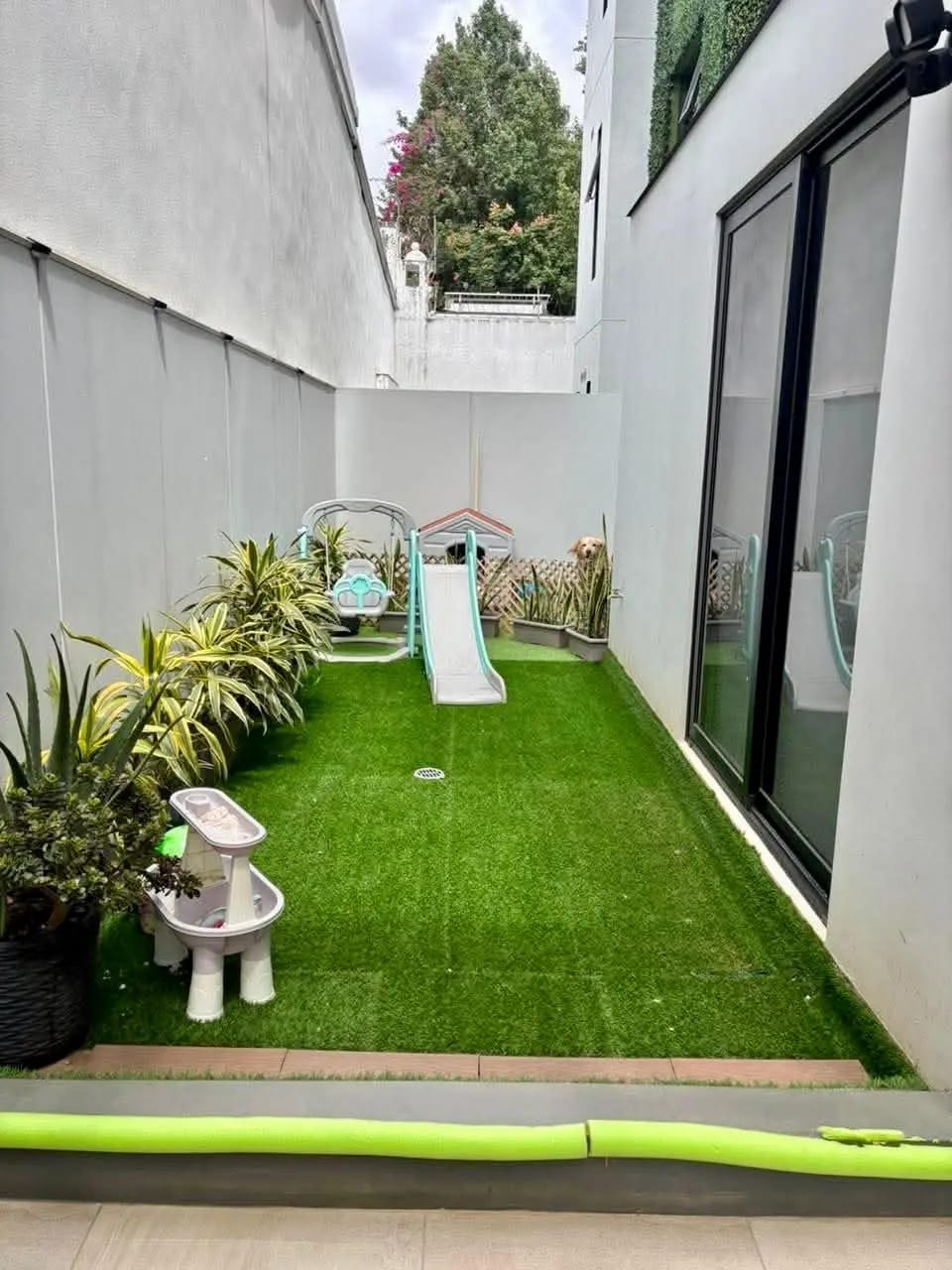 Apartamento con jardin en venta en edificio Dual zona 15 — Apartamento en Venta en Zona 15, Guatemala, Ciudad — foto 13 de 17