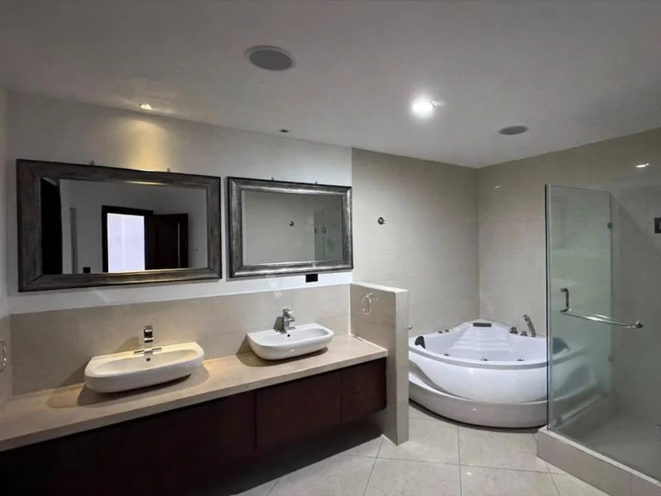 Amplio apartamento en alquiler en Verdino zona 15 — Apartamento en Alquiler en Zona 15, Guatemala, Ciudad — foto 8 de 10