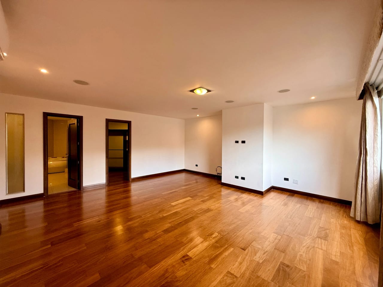Amplio apartamento en alquiler en Verdino zona 15 — Apartamento en Alquiler en Zona 15, Guatemala, Ciudad — foto 13 de 17