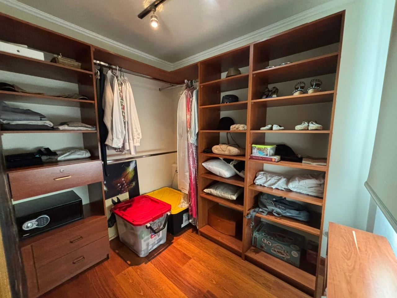 Casa en venta en Colinas de Castel Carretera Salvador — Apartamento en Venta en Carretera a El Salvador, Guatemala, Ciudad — foto 8 de 17