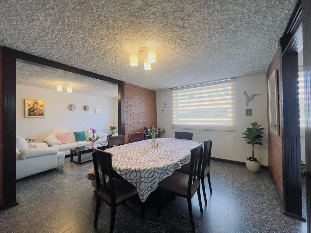 Casa dentro de garita en venta en Santa Rita 2 — Apartamento en Venta en Zona 2 Mixco, Guatemala, Ciudad — foto 3 de 16