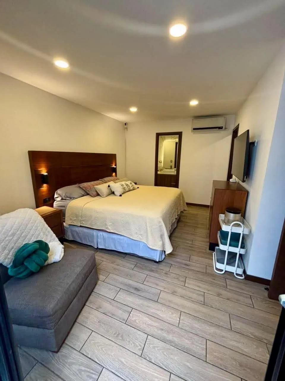 Apartamento en venta en edifcio Dual zona 15 — Apartamento en Venta en Zona 15, Guatemala, Ciudad — foto 1 de 17
