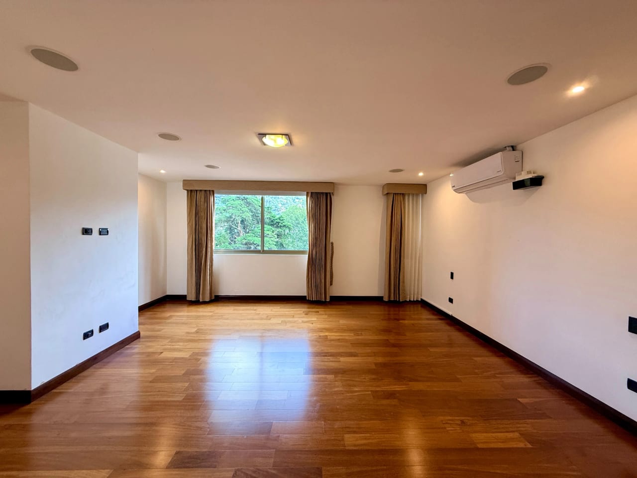 Apartamento en alquiler en edificio Verdino zona 15 — Apartamento en Alquiler en Zona 15, Guatemala, Ciudad — foto 17 de 17