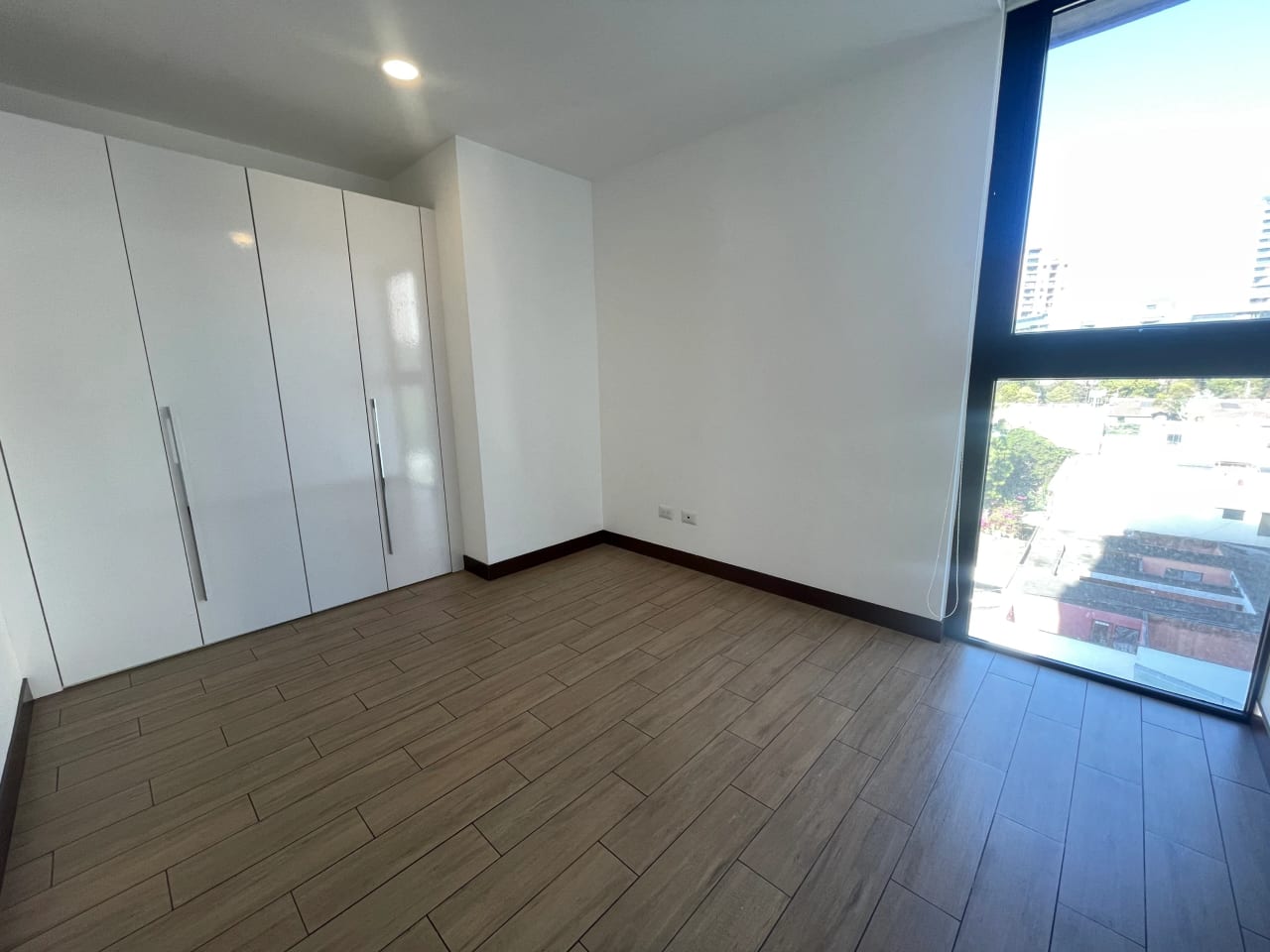 Apartamento en Venta en zona 15 — Apartamento en Venta en Zona 15, Guatemala, Ciudad — foto 6 de 13