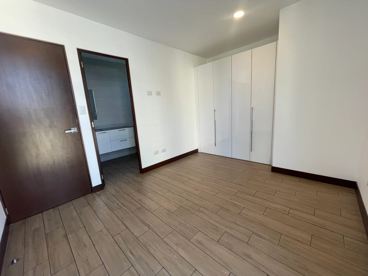 Apartamento en Venta en zona 15 — Apartamento en Venta en Zona 15, Guatemala, Ciudad — foto 7 de 13