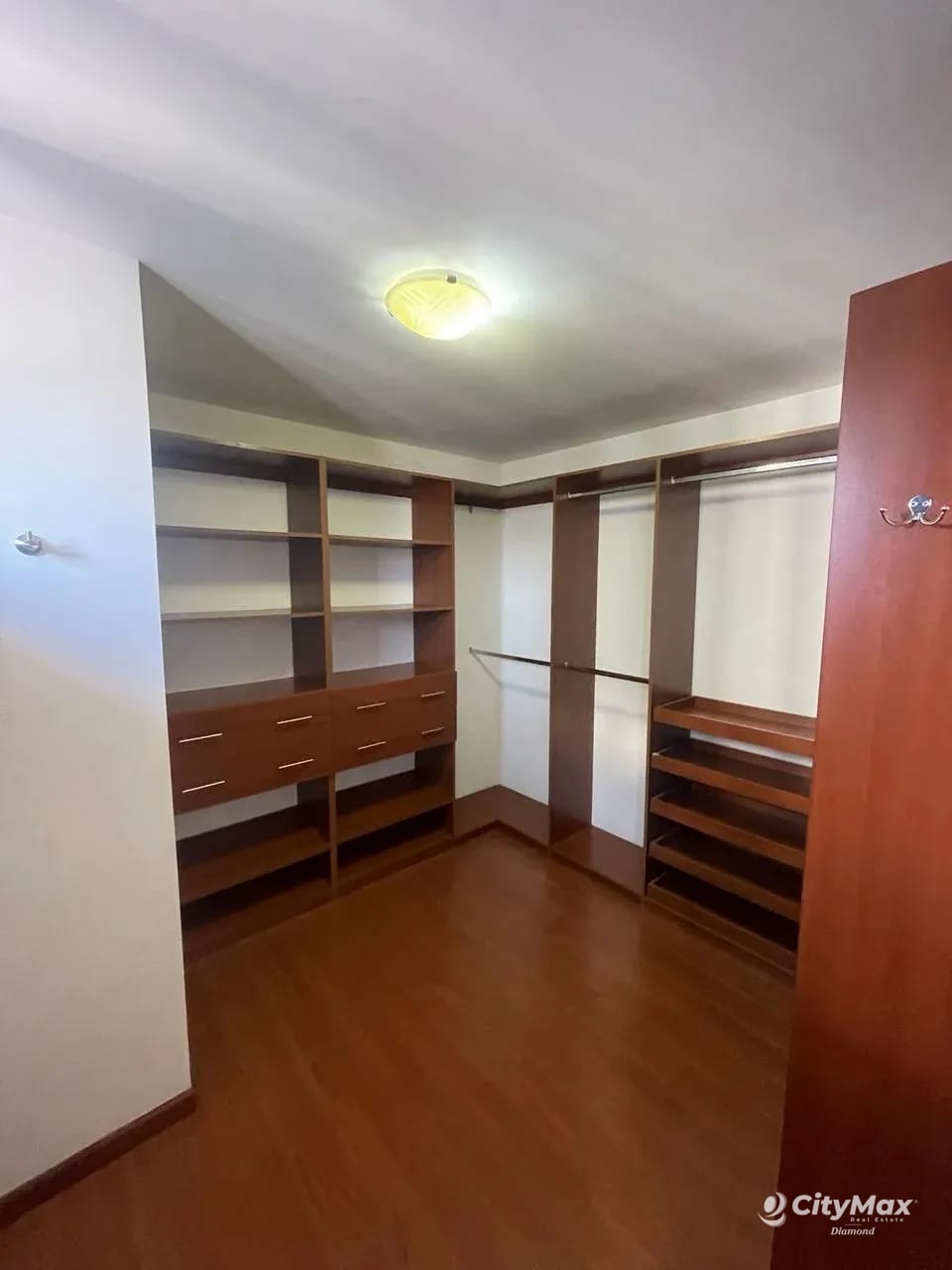 Apartamento en Renta en Zona 15 Guatemala — Apartamento en Alquiler en Zona 15, Guatemala, Ciudad — foto 12 de 12