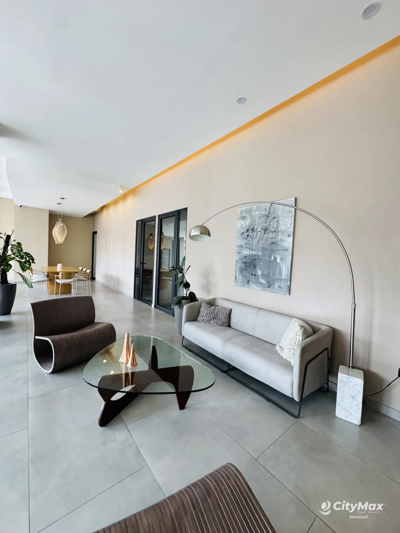 Apartamento amueblado en renta zona 10 — Apartamento en Alquiler en Zona 10, Guatemala, Ciudad — foto 4 de 10