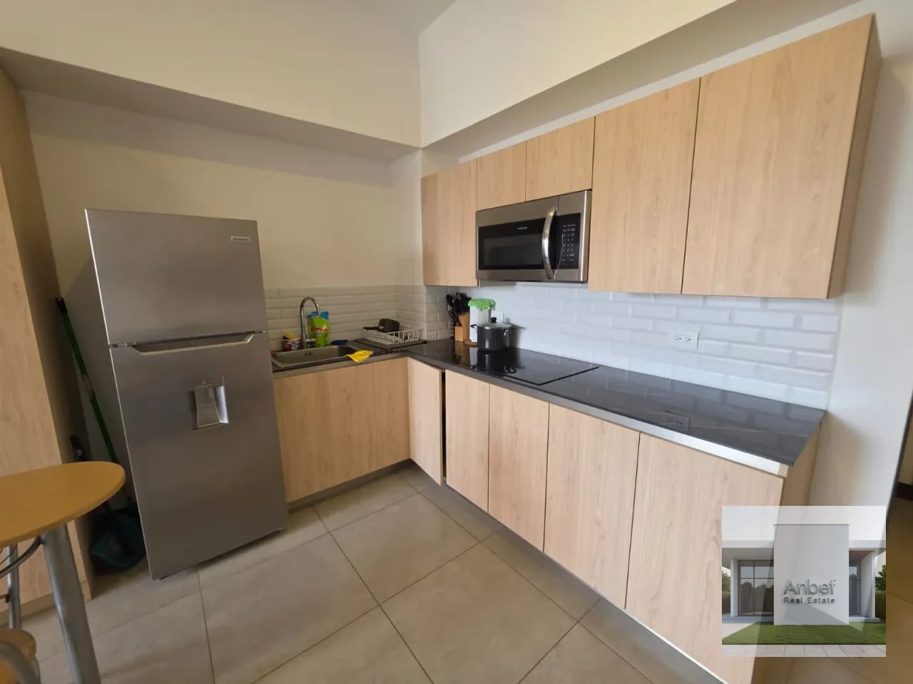 Alquiler Apartamento Amueblado Un Dormitorio Z13 — Apartamento en Alquiler en Elemento Plaza Berlín, Zona 13, Guatemala, Ciudad — foto 6 de 10