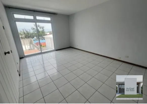 Alquiler Amplio Apartamento 2 Dormitorios final Avenida Hincapié Z13 — Apartamento en Alquiler en Zona 13, Guatemala, Ciudad — foto 5 de 6