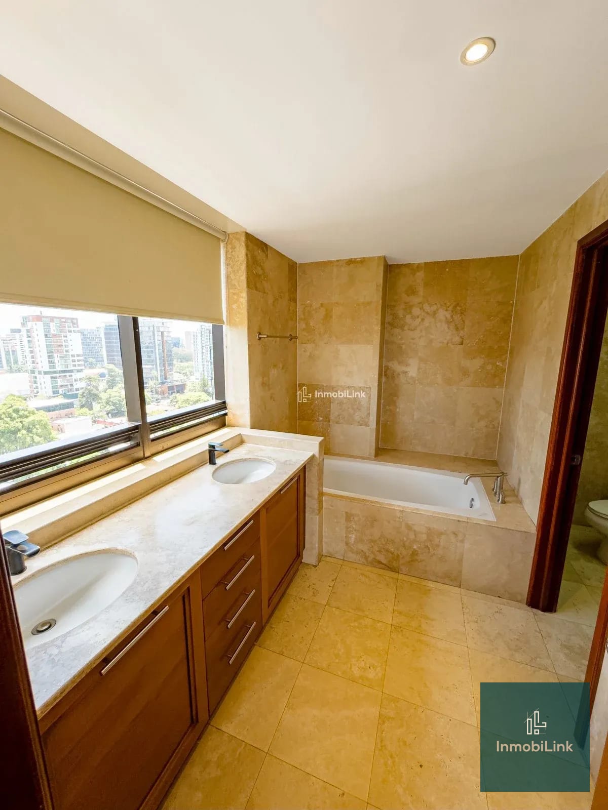 Tiffany 3H — Apartamento en Venta en Zona 10, Guatemala, Ciudad — foto 8 de 17