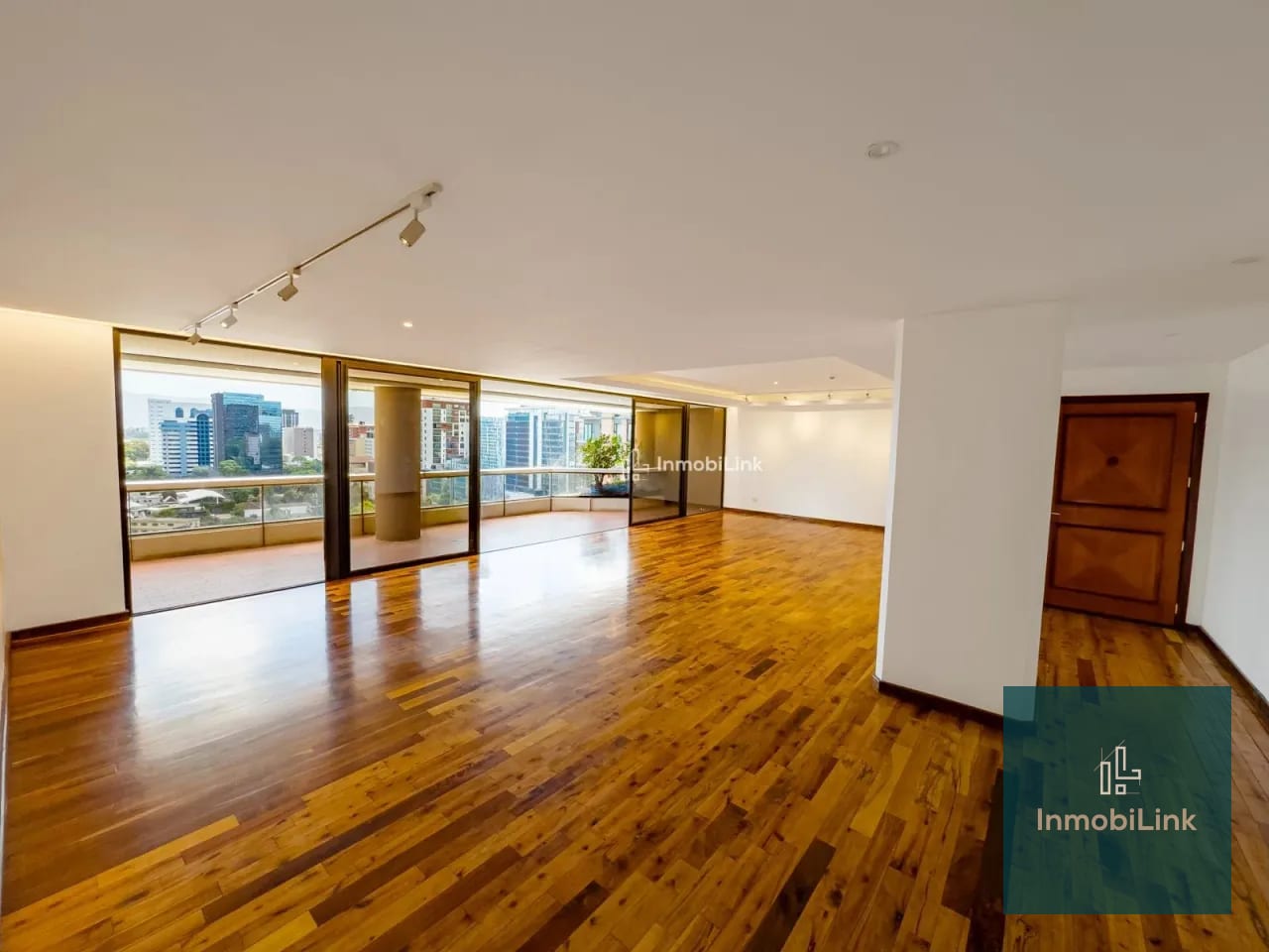 Tiffany 3H — Apartamento en Venta en Zona 10, Guatemala, Ciudad — foto 13 de 17