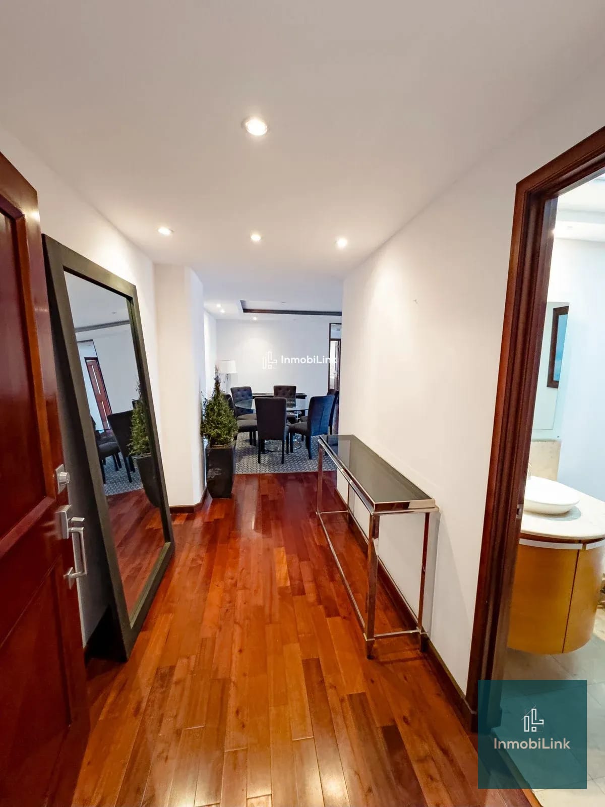 Tiffany 2H — Apartamento en Venta en Zona 10, Guatemala, Ciudad — foto 11 de 14
