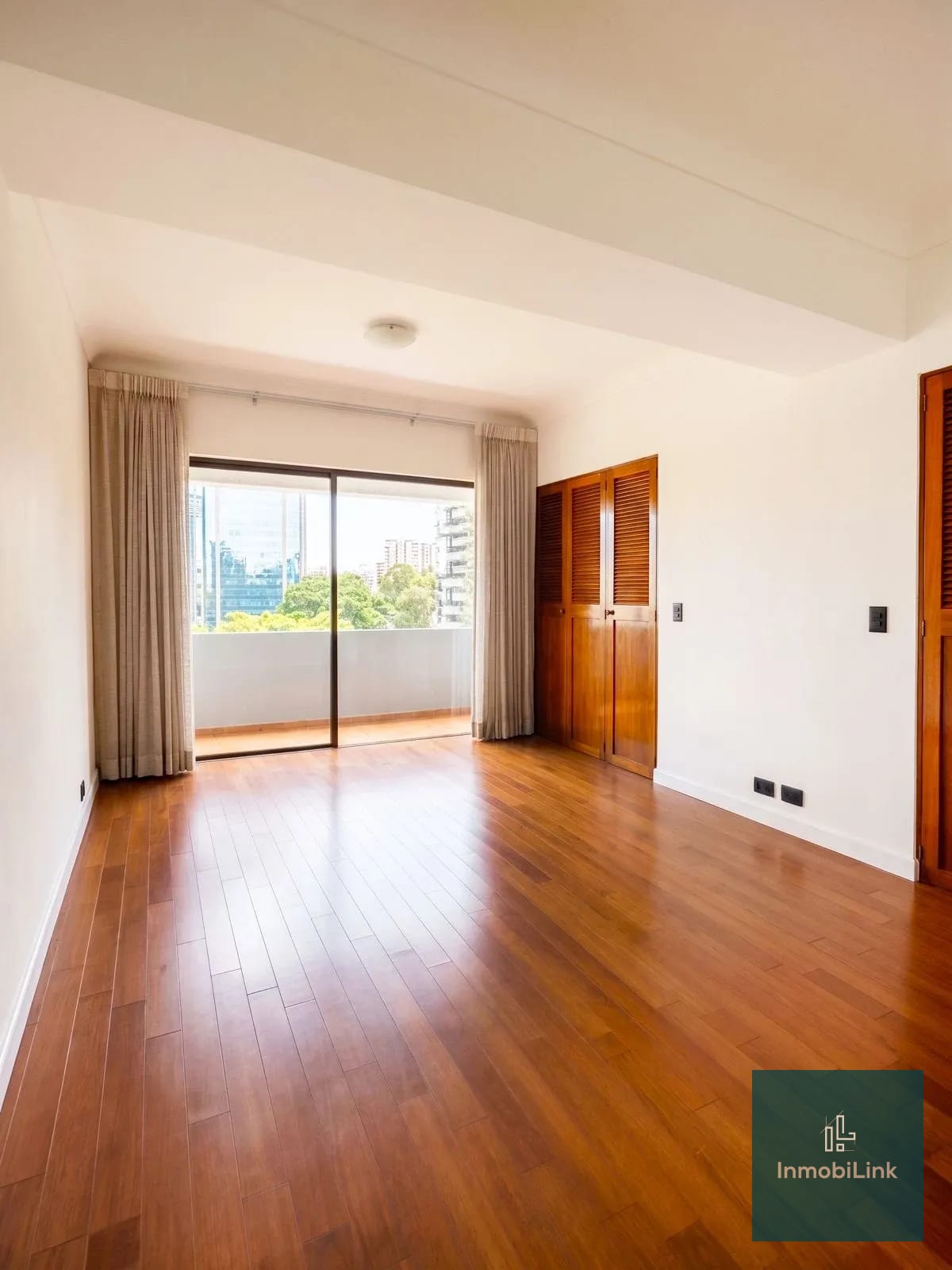 Bona14 — Apartamento en Venta en Zona 14, Guatemala, Ciudad — foto 3 de 7