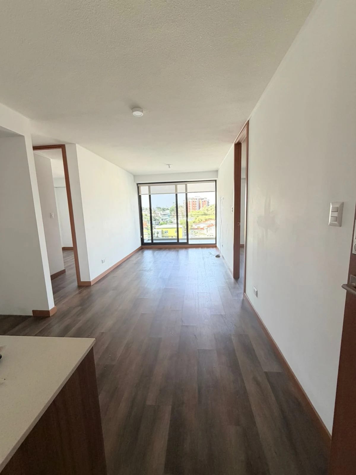Apartamento en renta Z.11 — Apartamento en Alquiler en Zona 11, Guatemala, Ciudad — foto 1 de 13