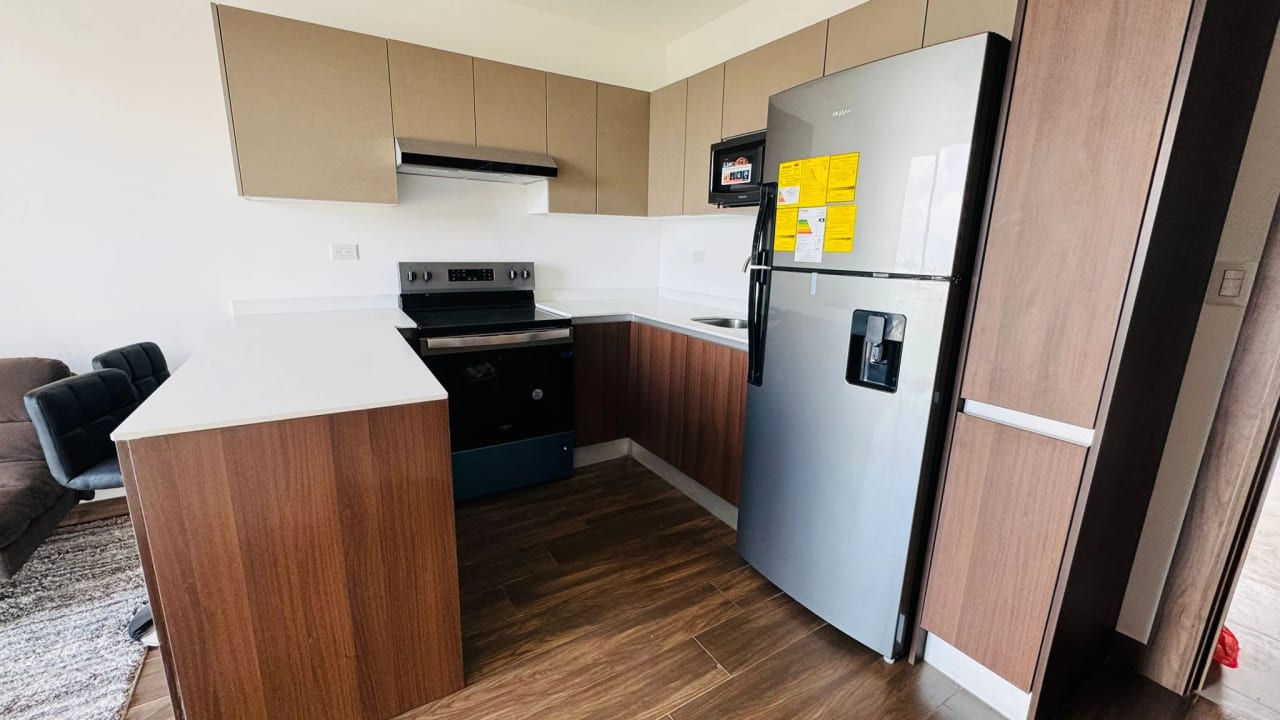 Apartamento en renta - Zona 15 — Apartamento en Alquiler en Zona 15, Guatemala, Ciudad — foto 3 de 12