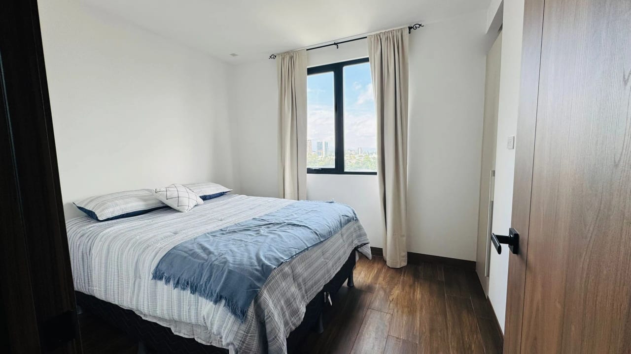 Apartamento en renta - Zona 15 — Apartamento en Alquiler en Zona 15, Guatemala, Ciudad — foto 4 de 12