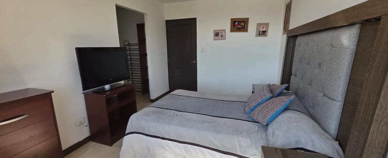 Apartamento en venta - Zona 11 — Apartamento en Alquiler en Zona 11, Guatemala, Ciudad — foto 2 de 9