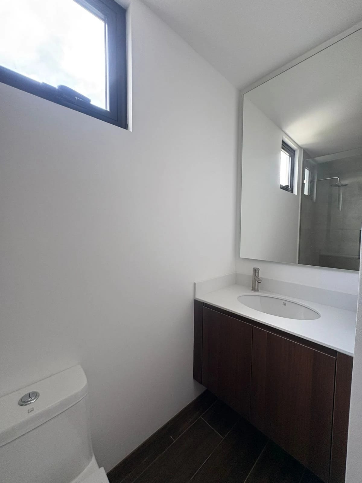 Apartamento en renta - Vila 15 - Zona 15 /VH2 — Apartamento en Alquiler en Zona 15, Guatemala, Ciudad — foto 6 de 9