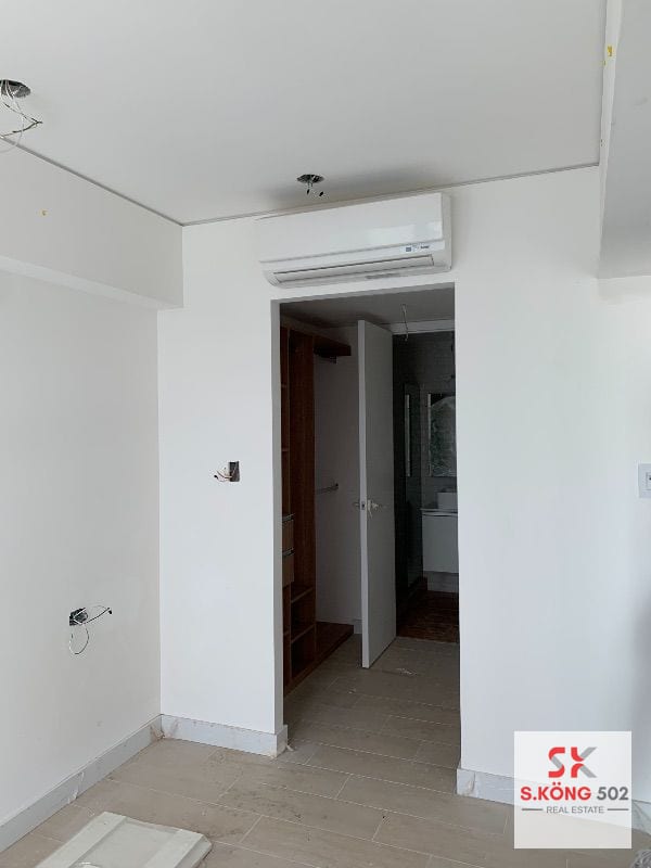 MODERNO APARTAMENTO CON BALCÓN EN VENTA, EDIFICIO QUO — Apartamento en Venta en Zona 4, Guatemala, Ciudad — foto 3 de 14