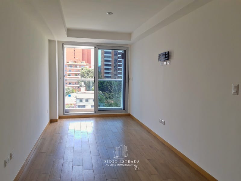 Apartamento en Zona 10, 2 dormitorios  — Apartamento en Alquiler en City Haus, Zona 10, Guatemala, Ciudad — foto 10 de 13