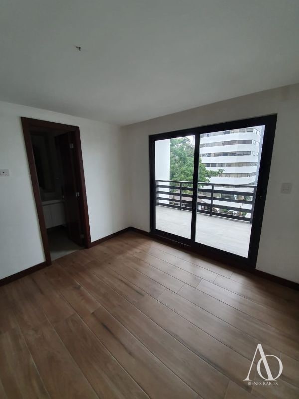 Apartamento en Venta Edifico Ikonia zona 14/EN DIRECTO - 5