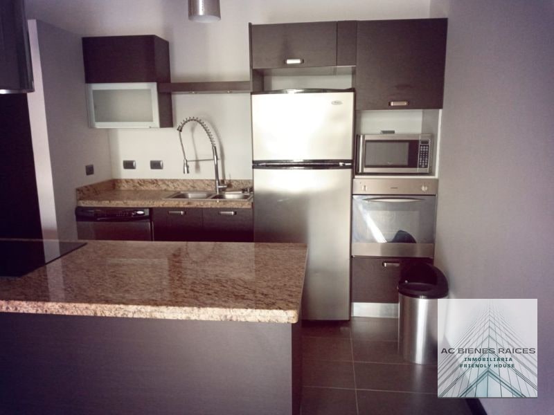 renta 2 habitaciones zona 15 - 11