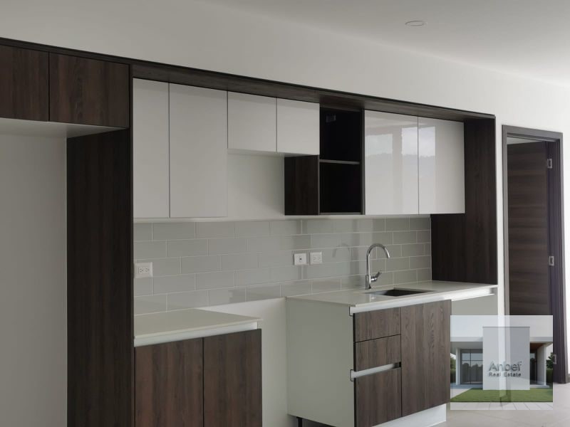 Bonito Apartamento en Edificio MIRA, de 2 Dormitorios en Zona 10 - 3