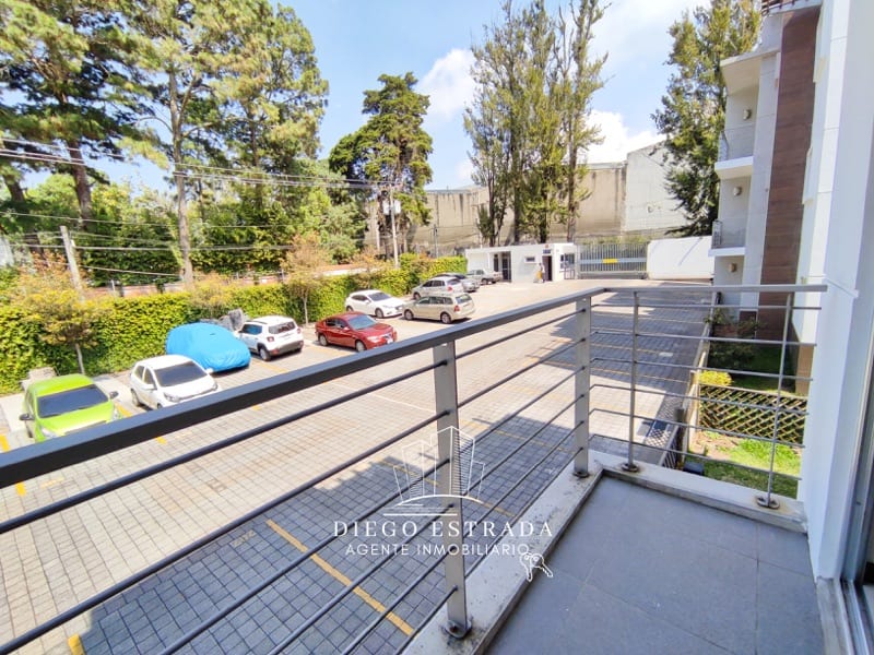Apartamento con balcón y terraza — Apartamento en Alquiler en Carretera a El Salvador, Guatemala, Ciudad — foto 8 de 12