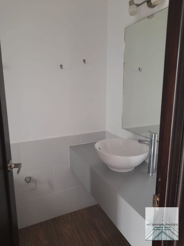 Renta de 3 habitaciones VH1 — Apartamento en Alquiler en Zona 15, Guatemala, Ciudad — foto 7 de 10