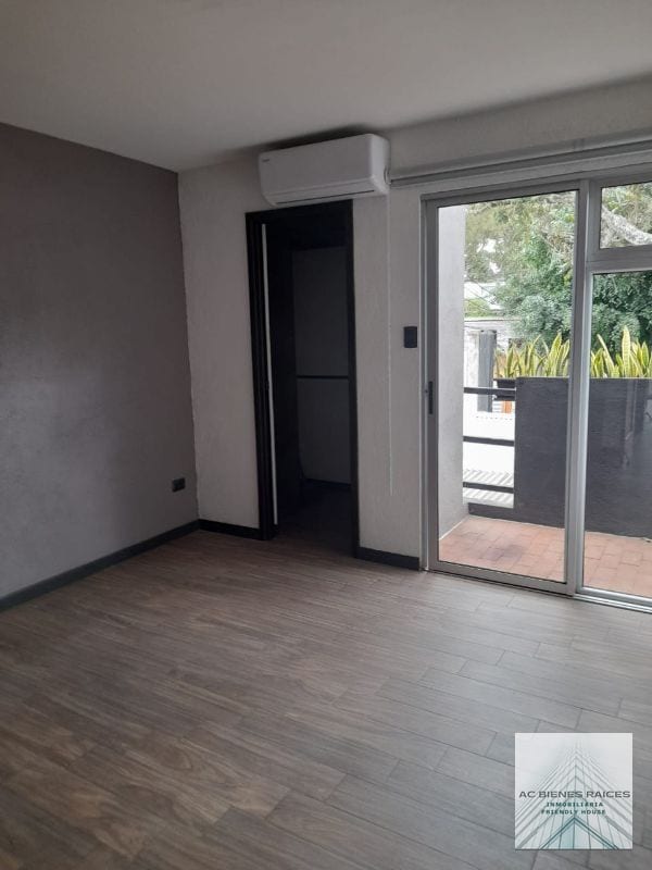 Renta de 3 habitaciones VH1 — Apartamento en Alquiler en Zona 15, Guatemala, Ciudad — foto 2 de 10