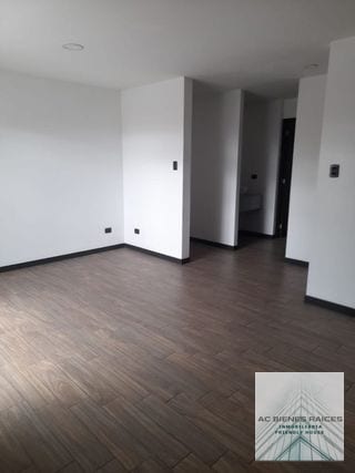 Renta de 3 habitaciones VH1 — Apartamento en Alquiler en Zona 15, Guatemala, Ciudad — miniatura 4 de 10