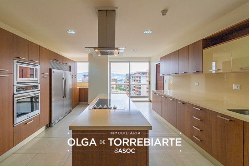 Apartamento en Tiffany Cañada, zona 14 — Apartamento en Alquiler en Tiffany Cañada, Zona 14, Guatemala, Ciudad — foto 8 de 15