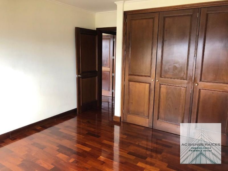 Venta apartamento 3 hab + servicio zona 14 - 5