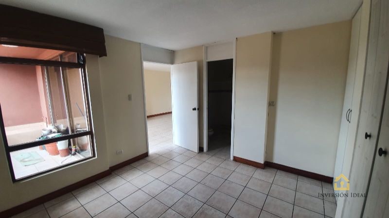 ¡OPORTUNIDAD EN ZONA 15! $160,000 | Apto. Vista Hermosa 2 | 1 Habitación + Balcón - 7